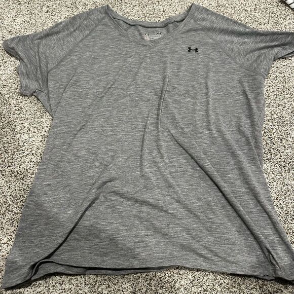 Women’s under armour t shirt - Picture 1 of 2